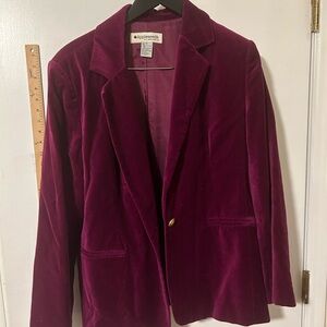 Appleseed's Velvet Blazer in Rich Burgundy